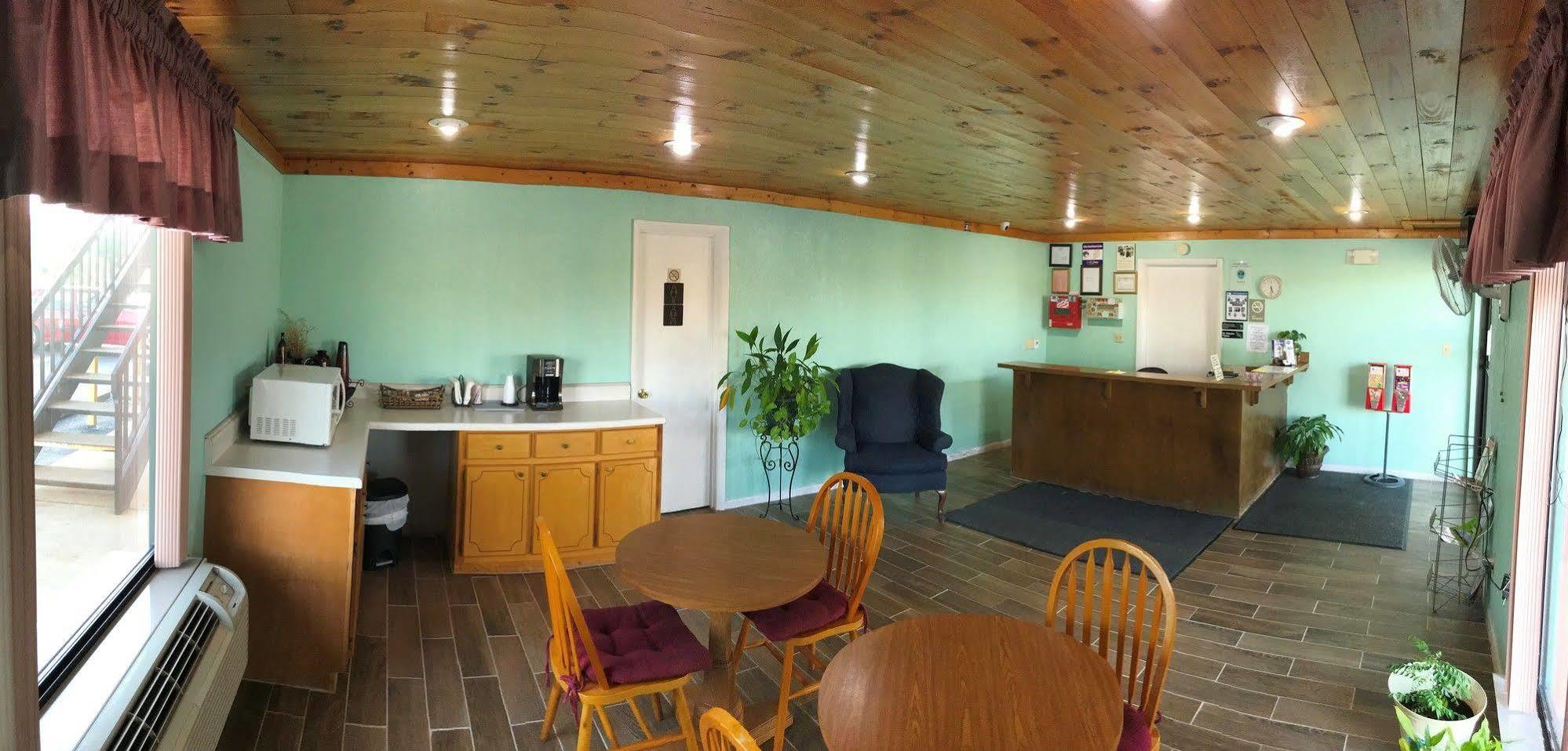 Motor Inns Of America Madisonville 外观 照片