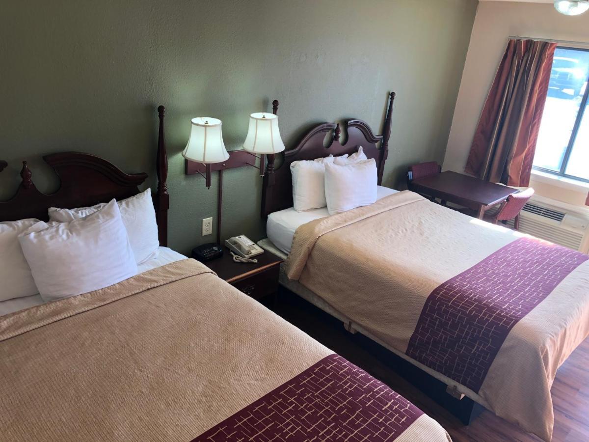 Motor Inns Of America Madisonville 外观 照片